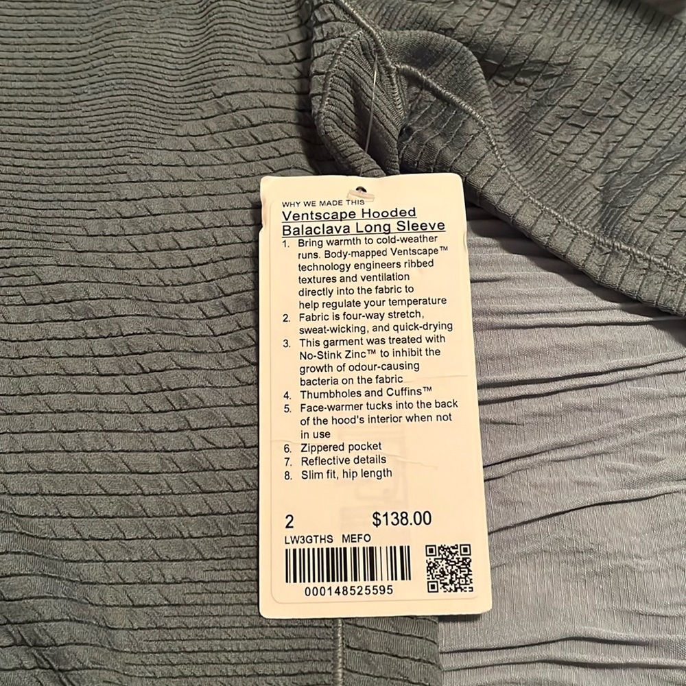 Lululemon ventscape hooded balaclava long sleeve size 2 in green